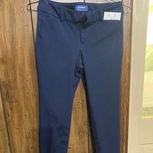 Mid rise pixie pants